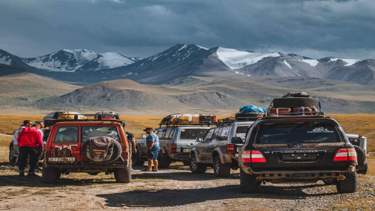 Jeep- und Motorradtouren